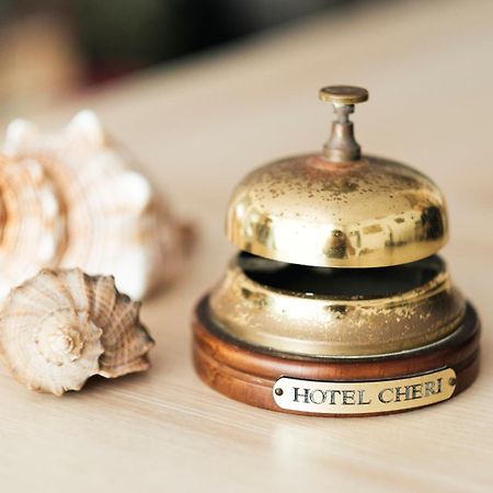 Hotel Cheri Римини Экстерьер фото